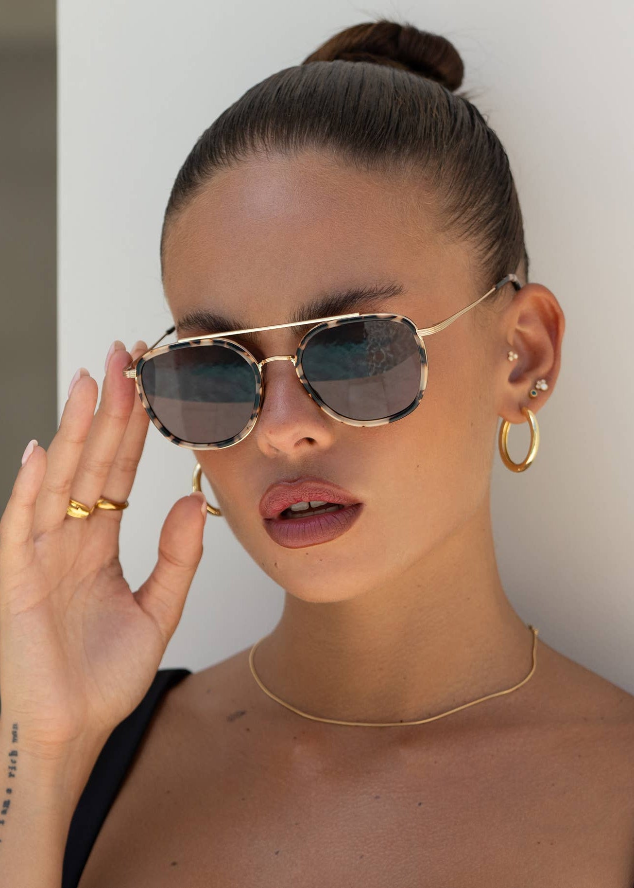 Weston Acetate Round Unisex Sunglasses - Milky Tortoise / Brown